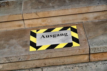 Ausgang