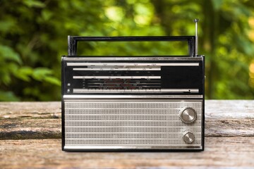 Radio.