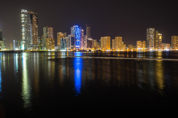 Fototapeta na wymiar Night view of Sharjah