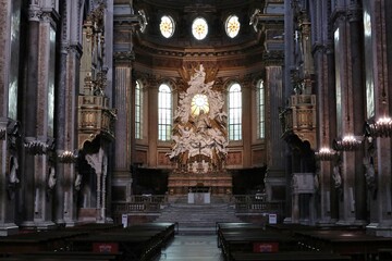 Napoli - Altare Maggiore del Duomo