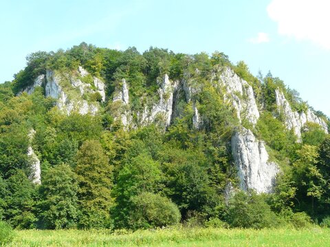 OJC&Oacute;W , POLSKA - SKALNE WZG&Oacute;RZE OKOPY