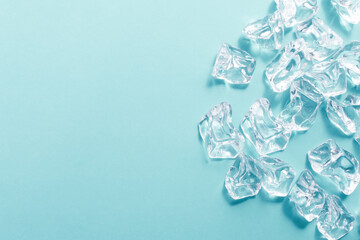 小さな透明の置き物