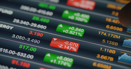 Obraz premium Stock market data on the tablet computer