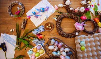 Top view decorating set for Easter wreaths