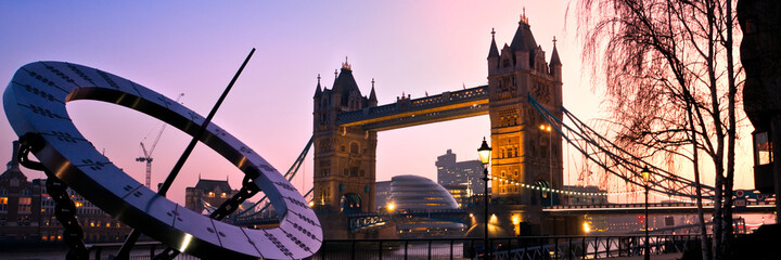 London Bridge in the evening