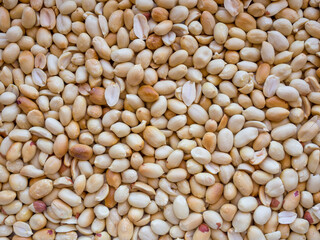 Peanut without peel