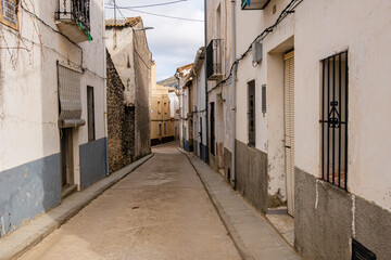 Obraz premium Old and narrow streets of La Vall d'Ebo, in the province of Alicante