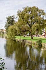 Fototapeta premium Sunday Afternoon at Coburg Lake, Melbourne, Victoria, Australia