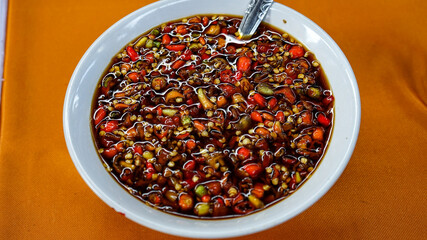 red and black pepper