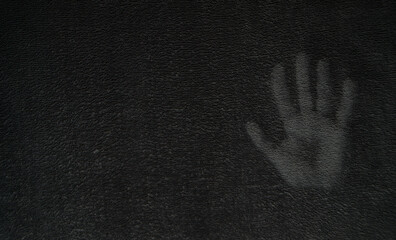 Odbicie ręki  © Karol