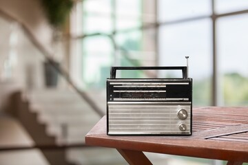 Radio.