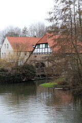 historische Ölmühle am Schloss Brake