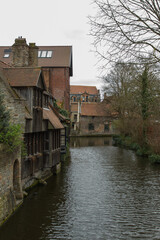 Fototapeta na wymiar Belgium, Bruges, medieval house on the canals