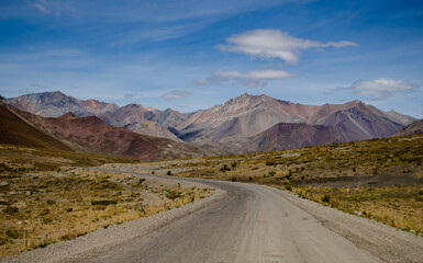 road to the mountains