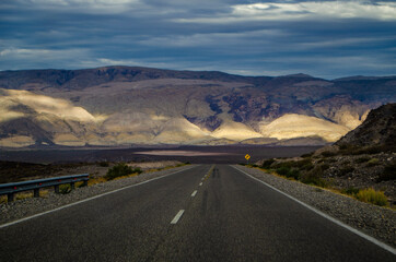 road to the mountains