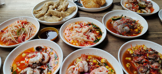 Fototapeta na wymiar traditional thai food
