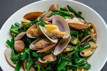 A dish of Cantonese cuisine and Chinese chives
