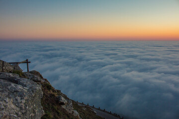 The immense clouds seen from the hill