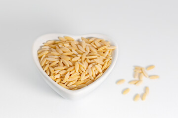 arpa sehriye on white background