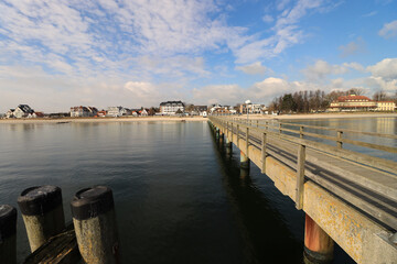 Fototapeta na wymiar Ostseeheilbad Haffkrug; Panorama von der Seebrücke