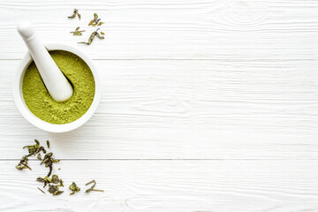 Raw henna powder for natural color dyeing