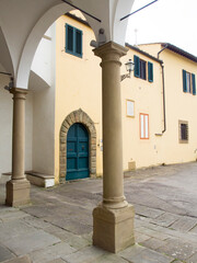 Obraz premium Italia, Toscana, Firenze, Settignano. Chiesa di San Martino a Mensola.