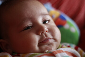 Ni&ntilde;o bebe var&oacute;n 