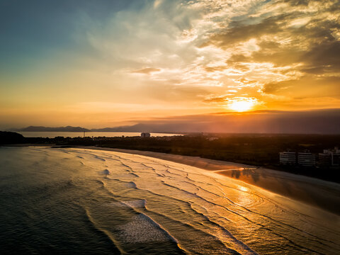 Sunset in Riviera de Sao Lourenco 01