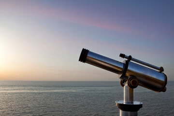 Sight instrument to scan the horizon