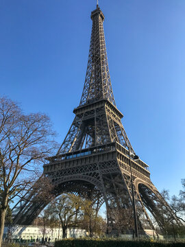 Paris, France; 12 12 2018:  landscape of the eiffel tower in daylight