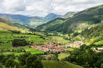 Fototapeta na wymiar Village of Carmona, Cabuerniga valley, Cantabria, Spain.