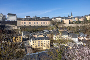 Naklejka premium View over the valley of the river Alzette to the old town of Luxembourg