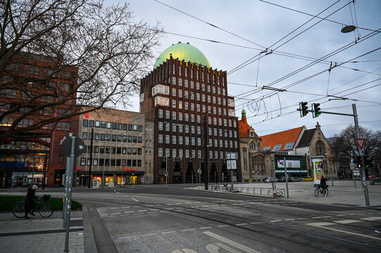 Scoreboard skyscraper in Hanover at the Steintor