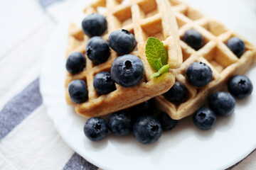 waffles with berries