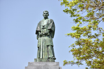 等持院　マキノ省三像　京都市