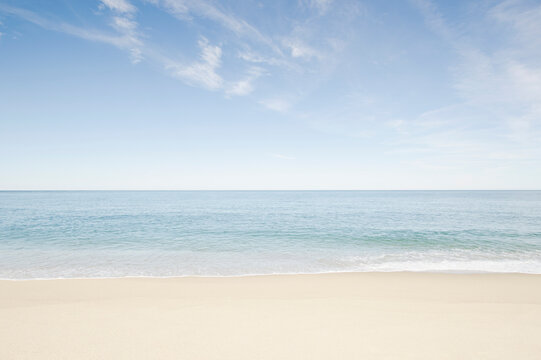 Fototapeta Sandy beach with ocean