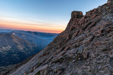 Fototapeta premium Ledges on Longs Peak