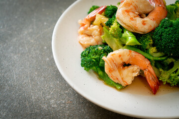 stir-fried broccoli with shrimps