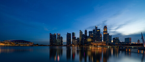 Fototapeta na wymiar City scape of Singapore central area at night.