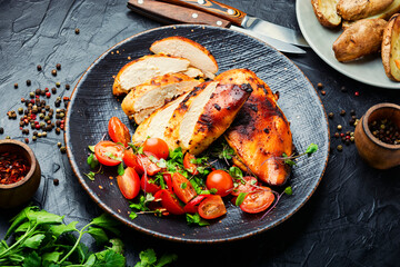 Grilled chicken with vegetables