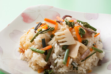 山菜炊き込みご飯