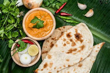 Various indian food menus, biryani rice, butter chicken, tandoori, bean curry and naan bread - 423915972