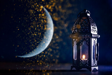 Ramadan Kareem greeting photo of beautiful Arabic lantern 