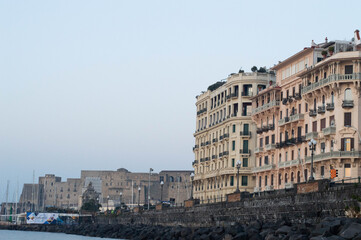 Obraz premium Street view from Neapolitan coast of Posilippo and Mergellina, Napoli. Sunrise time.