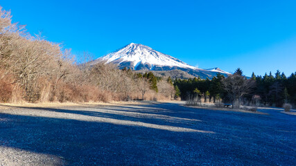 富士山スカイライン（西臼塚駐車場）から冬の富士山