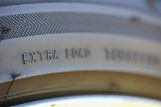 EXTRA LOAD writing on new tire side wall