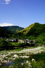 Fototapeta na wymiar 日本の清流　澄み切った仁淀川の風景