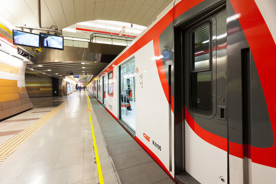 Train before departure at Metro de Santiago subway system.