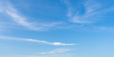 Obraz premium Blue sky with cloud. Clearing day and good weather in the morning. beautiful clouds in the sky