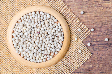 Dried white peppercorn seeds.